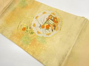 引箔金駒刺繍鏡裏に御所車・花々模様名古屋帯